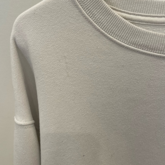 Hollister White Oversized Long Sleeve crew - Picture 4 of 7